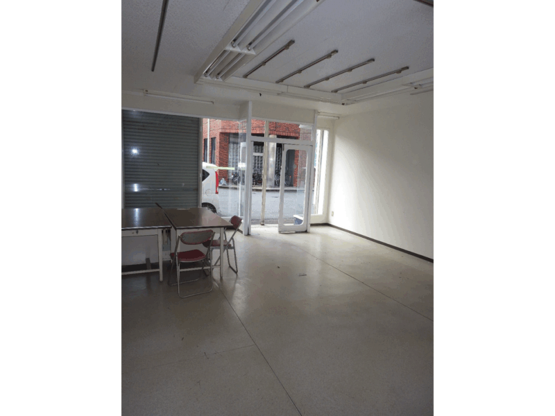 新宮市谷王子町　事務所